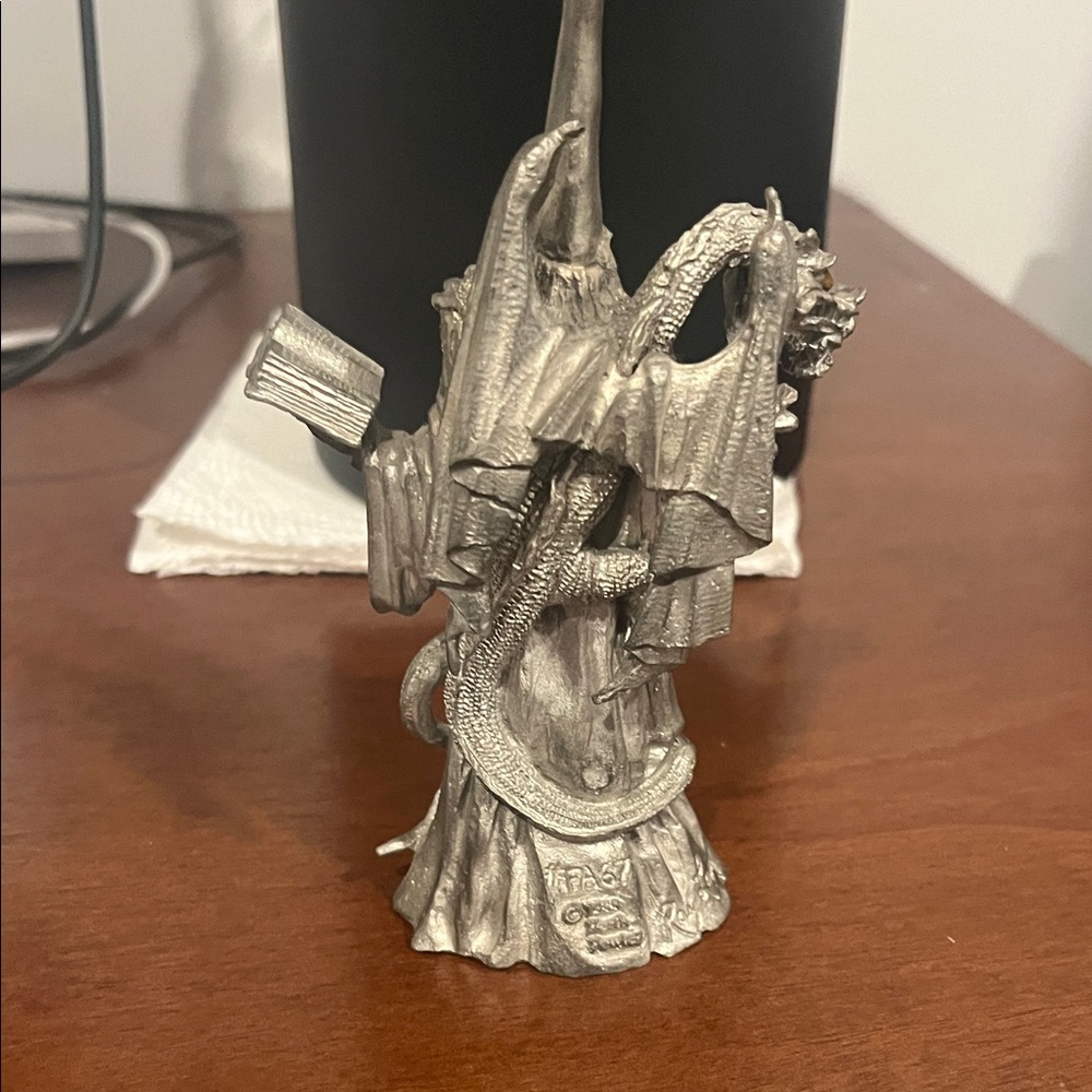 Silver Wizard Figurine with Red Accents - Picture 7 of 9